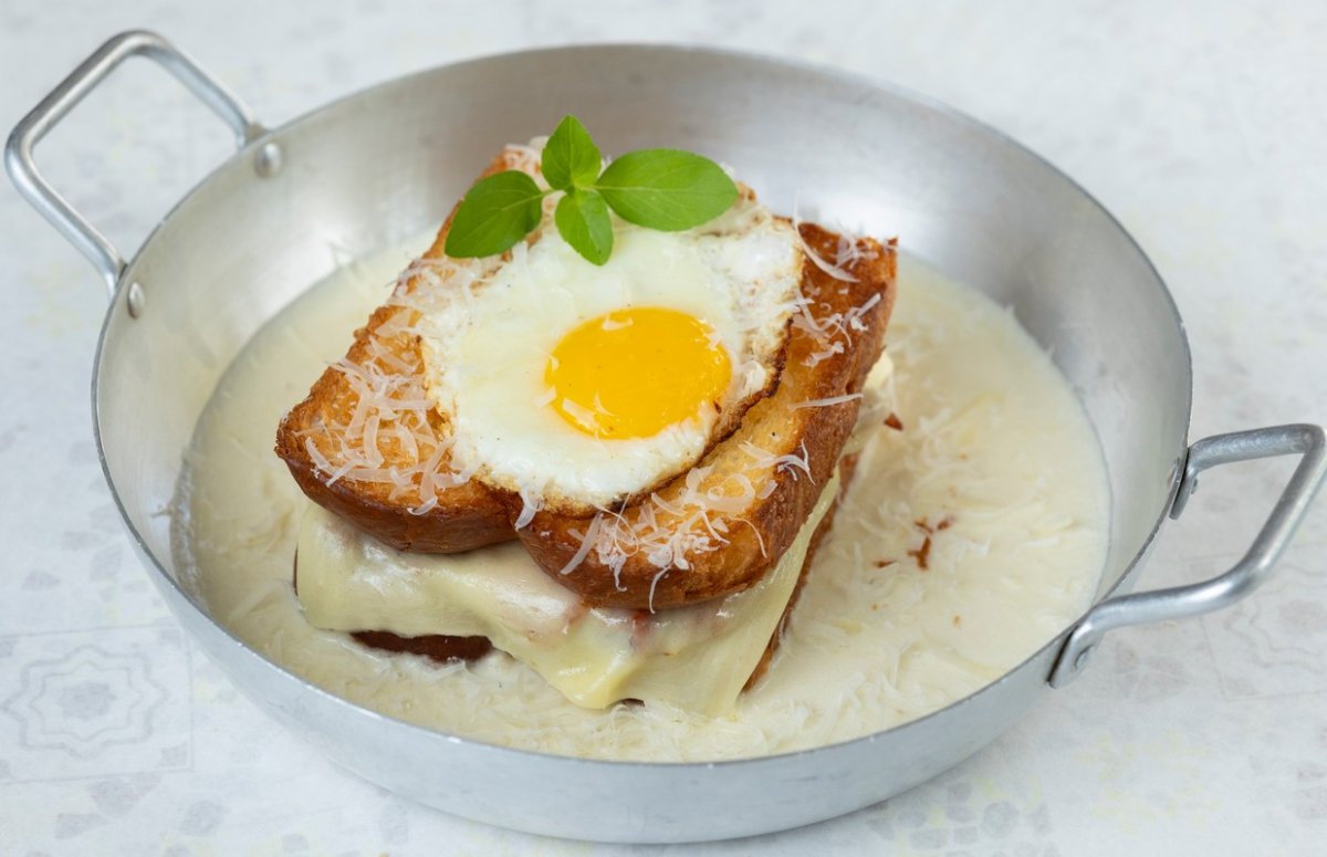 Fonduta de queijo e bacon