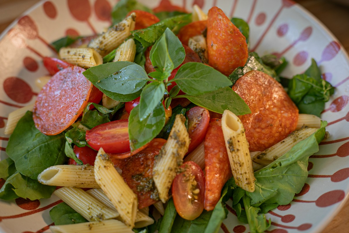 Salada de pepperoni